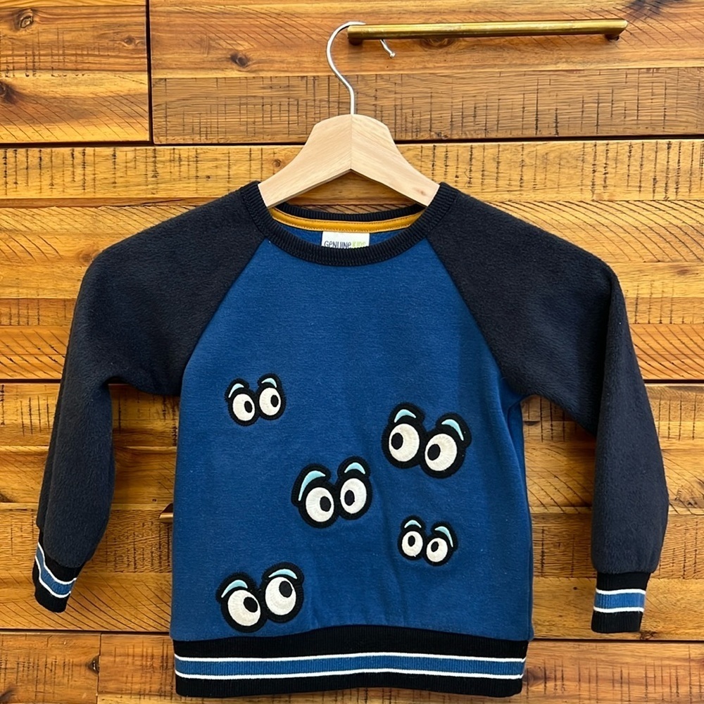 OshKosh Genuine Kids Eye Spy Sweatshirt 👀